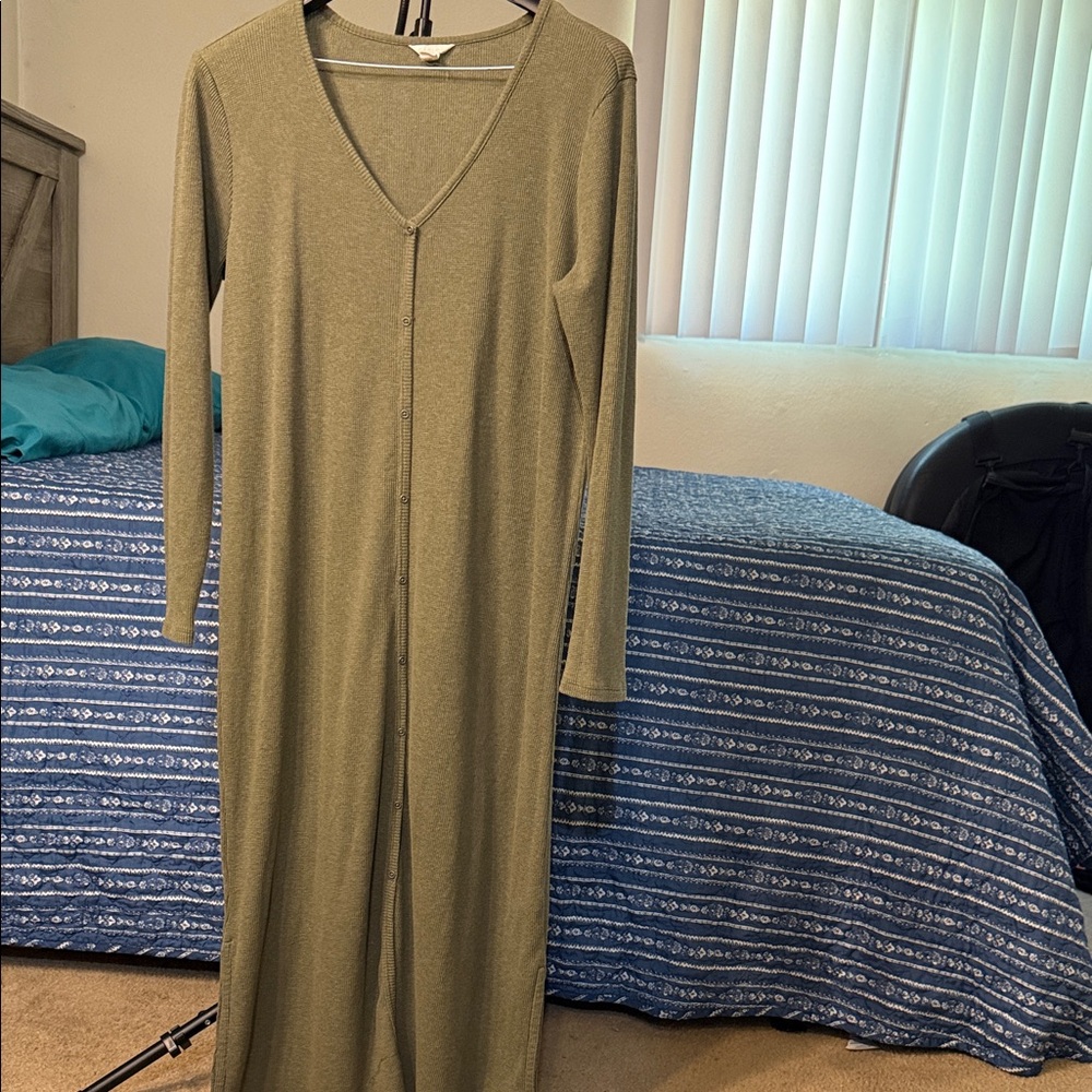 Elegant Olive Green Maxi Dress